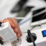 Charger Ponsel: Tidak Bisa Dibiarkan Terpasang Sepanjang Waktu