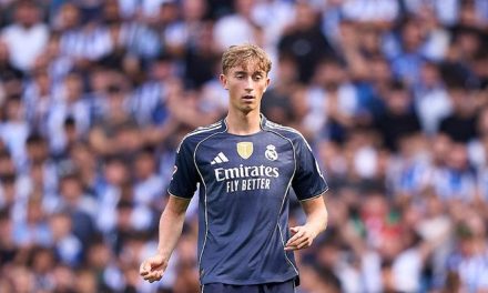 Dean Huijsen Minta Maaf Gegara Repost Unggahan Rasis