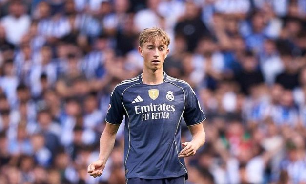 Dean Huijsen Minta Maaf Gegara Repost Unggahan Rasis