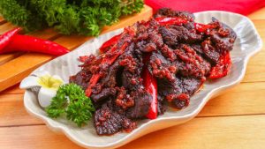 Menggali Rasa: Keistimewaan Dendeng Balado Minangkabau
