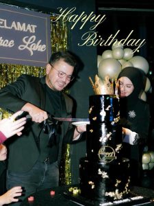 Moment Viral! Potret Pesta Ultah Suami Irish Bella, Idola Ikut Hadir