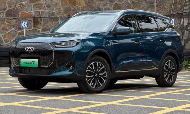 Hybrid Rasa Sultan! Chery Tiggo 7 HEV Tampil Elegan & Futuristik