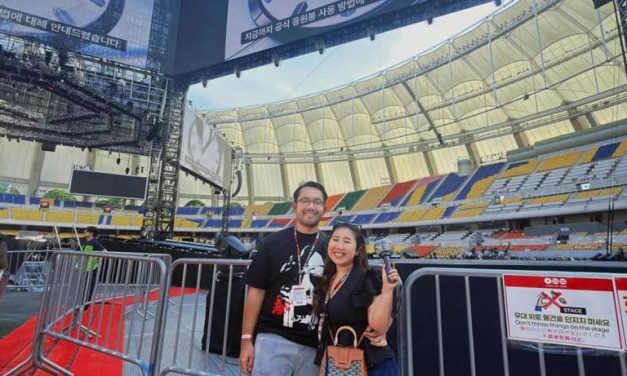 Seru Dan Haru! Kiky Saputri Nonton Konser BTS Di Busan