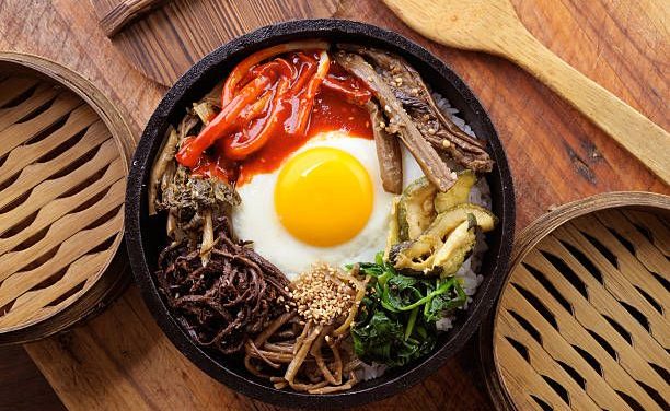 Kuliner Bibimbap: Hidangan Ikonik Korea Yang Kaya Rasa