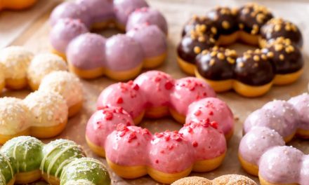 Kenyal Nagih! Donat Mochi Jadi Camilan Viral Favorit Anak Muda