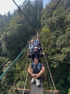 Petualangan Keluarga! Fanny Fabriana Hiking Di Alam Situgunung
