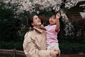 Semakin Gemas! Alana Putri Alice Norin Rayakan Ultah Ke-6