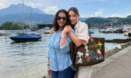 Momen Manis! Sara Ali Khan Dan Mama Liburan Ke Swiss Alps